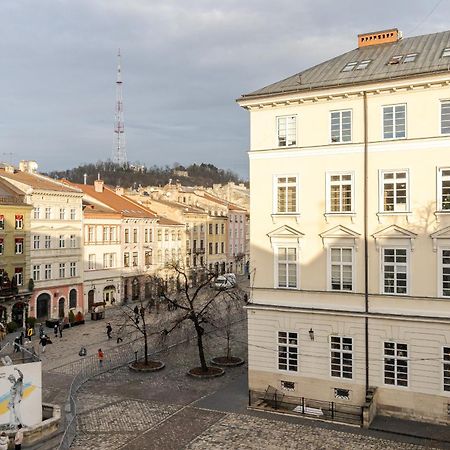 Inshiapartments On Rynok Square Lviv Exterior photo